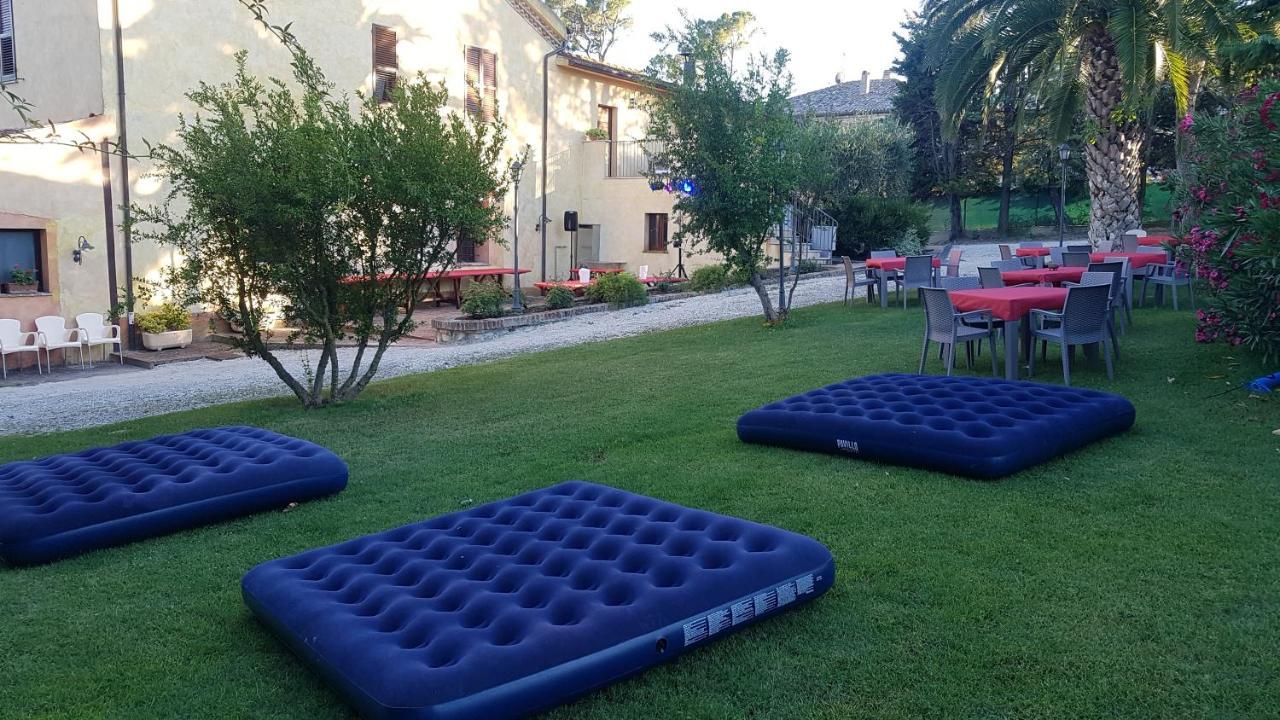 "La Grancia" Country House Guest House Treia Exterior photo